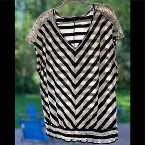 Flattering striped top with lace accents
